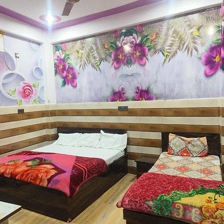 فندق K.D.Dham-Near Prem Mandir Vrindāvan المظهر الخارجي الصورة